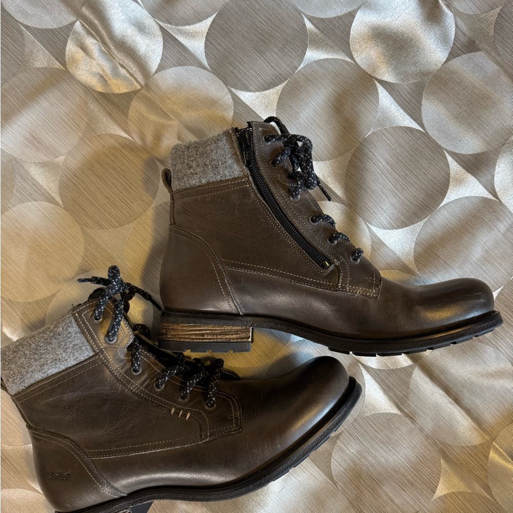 Taos Footwear Brown Leather Lace-Up Boots with Black Speckled Laces - Picture 3 of 5